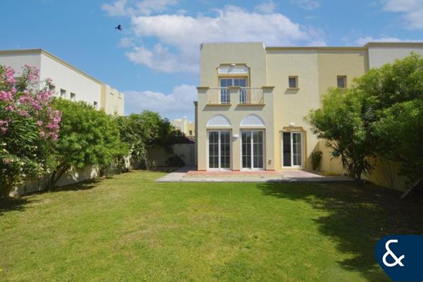 Huge Plot | Full Big Lake Views | Type 3E